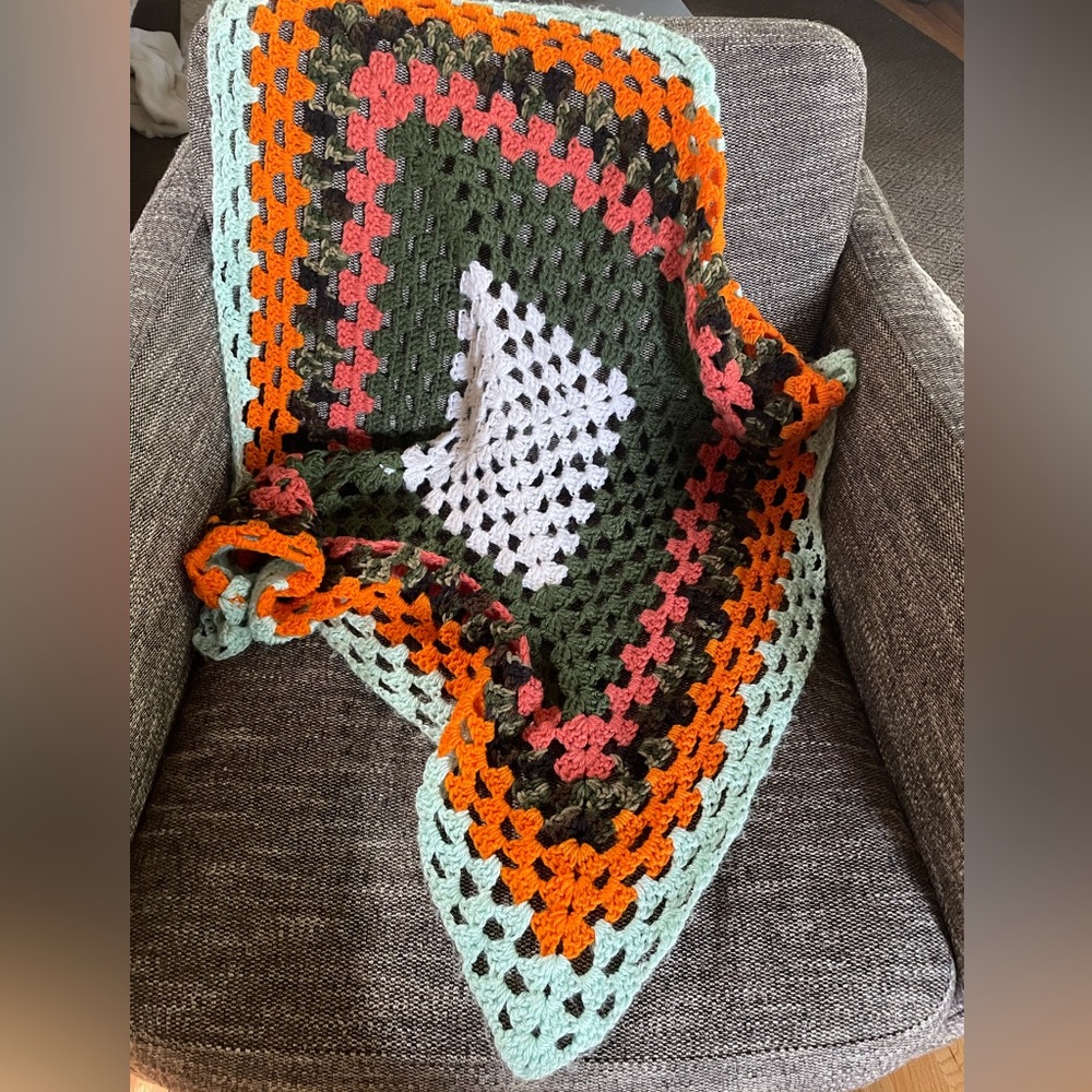 Crocheted Afghan Small Throw Blanket Fall Autumn Colors‎ Handmade Appox 34 X 34